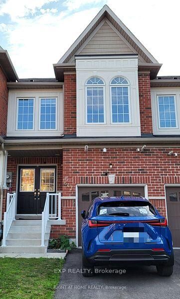 Property Photo:  647 Krawchuk Crescent  ON L1K 1A7 