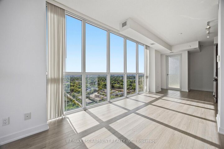 5180 Yonge Street 2909 — photo 1