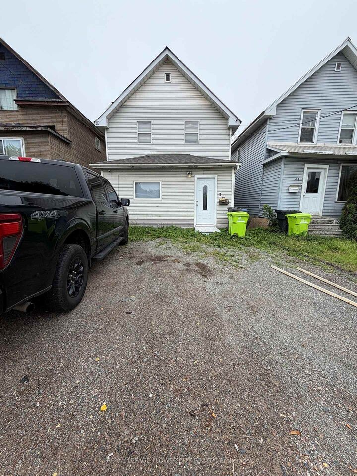 36 St Georges Avenue E — photo 1