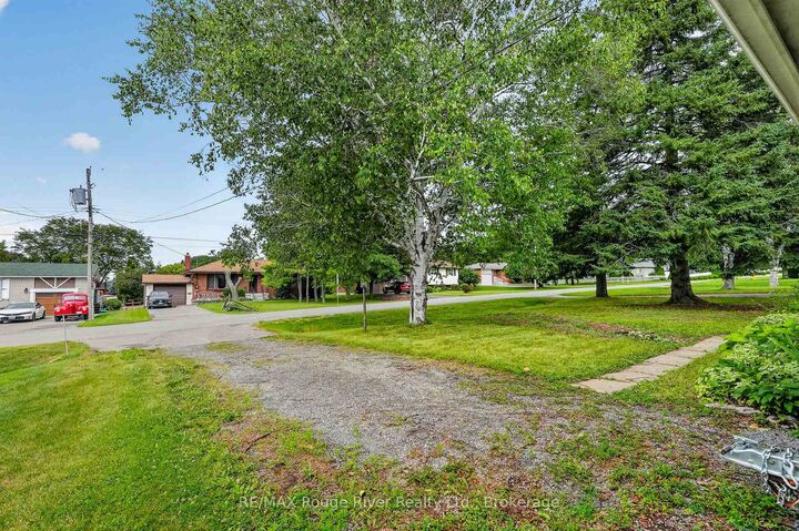 Property Photo:  20 Catherine Street  ON K9A 4V1 