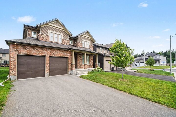 Property Photo: 490 Central Park Boulevard ON K4R 0C7