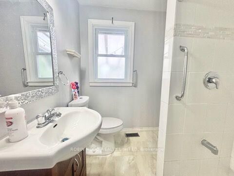 Property Photo:  5904 Carman Street Main  ON L2J 1S1 