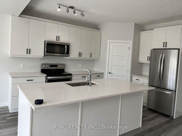 Property Photo:  89 Marconi Court  ON N5V 0C9 