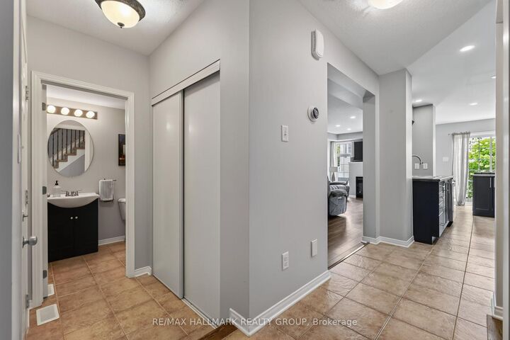 Property Photo: 316 Aldworth Private ON K2S 0M9