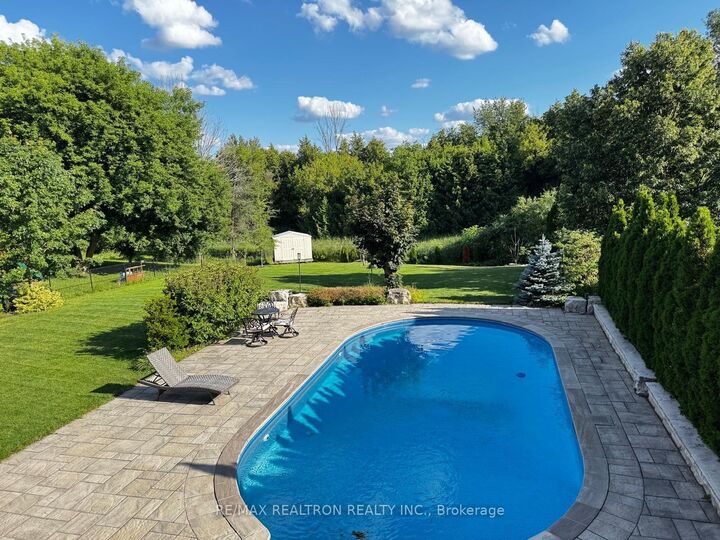Property Photo: 97 Thompson Drive ON L9N 1E2