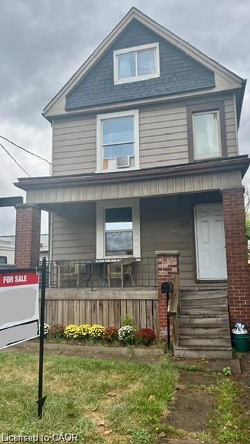 219 Avondale Street — photo 1