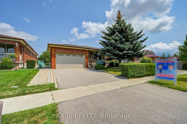 5 Brantford Drive — photo 1