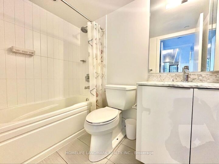 Property Photo:  955 Bay Street 2912  ON M5S 0C6 