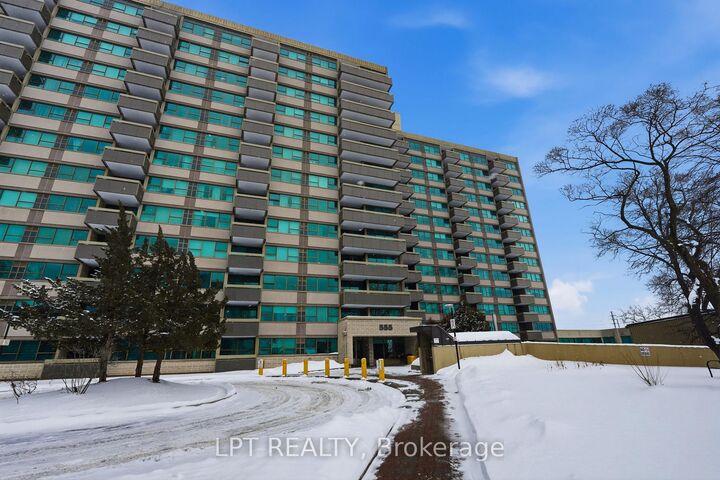 Property Photo:  555 Brittany Drive 1112  ON K1K 4C5 