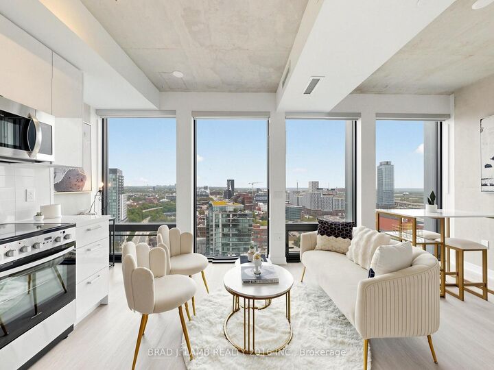 Property Photo:  284 King Street E 1308  ON M5A 1K4 