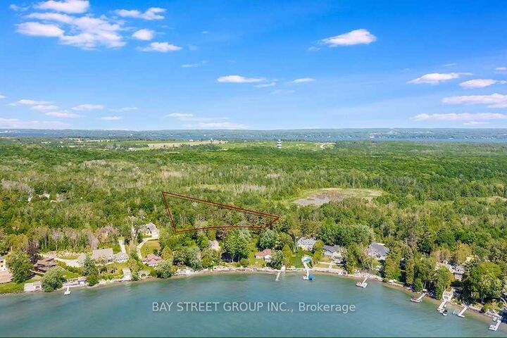 3358 Crescent Harbour Road — photo 1