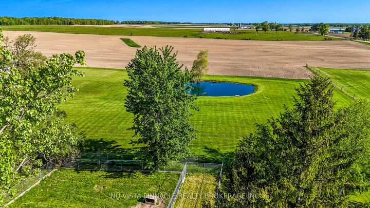 Photo de la propriété: 4378 McGillivray Drive W ON N0M 1A0