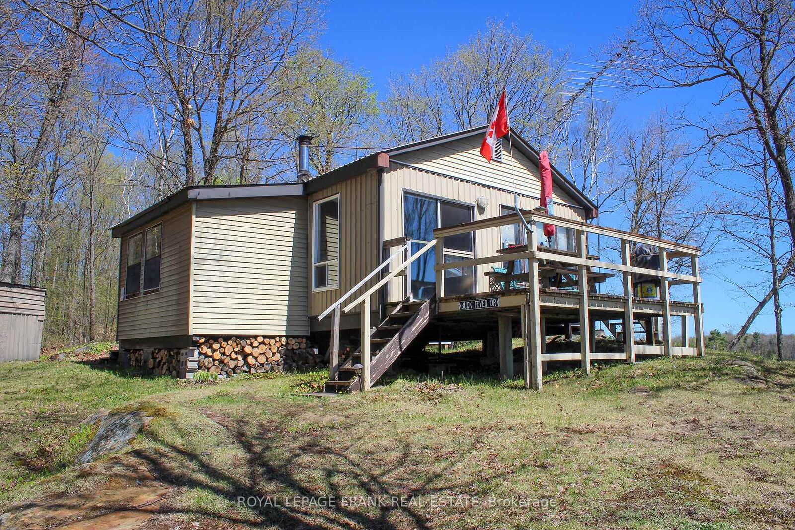 Property Photo:  23157 A&Ampb Highway 62 N/A  ON K0L 1W0 