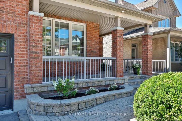 Property Photo: 9 Grand Oak Drive ON L4E 4E8