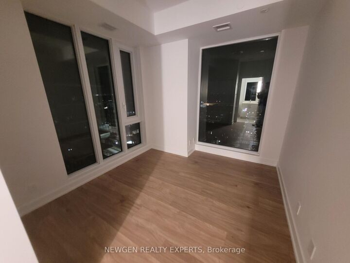 Property Photo:  225 Veterans Drive W 1108  ON L7A 0B7 