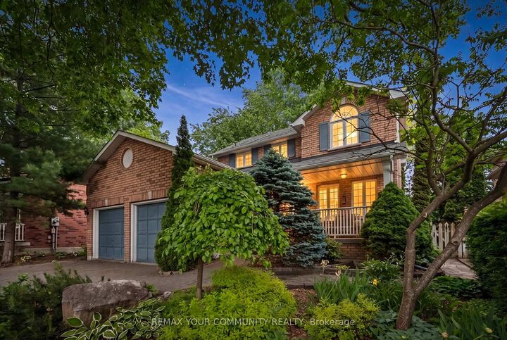 Property Photo:  428 Union Street W  ON N1M 1V7 