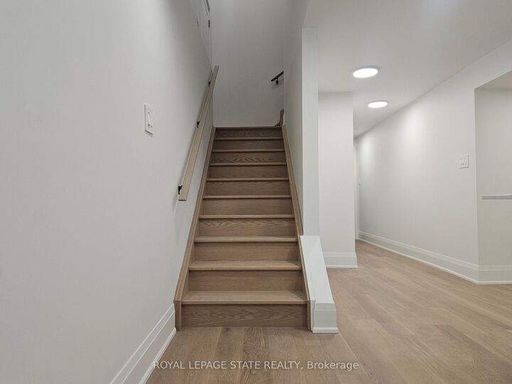 Property Photo:  115 Chesley Street Lower  ON L9C 3V9 