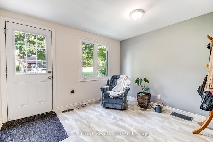 Property Photo: 32 Albert Street B ON N0J 1P0
