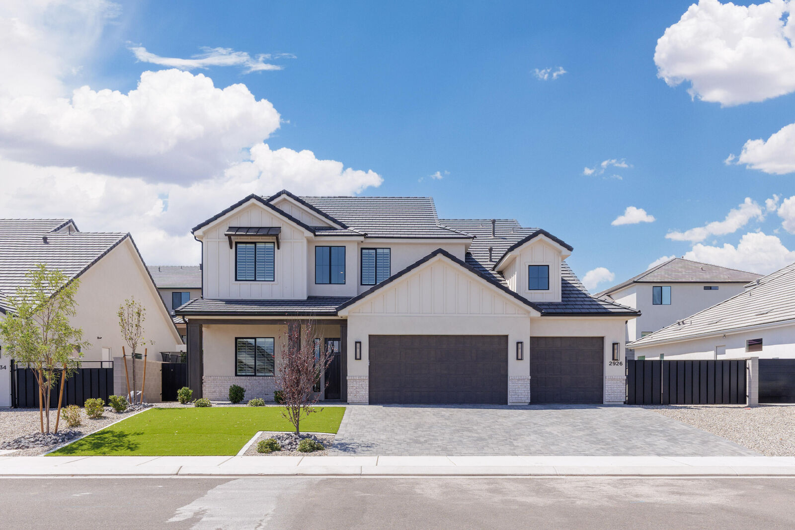 Property Photo: 2926 E Naboo Ln UT 84790