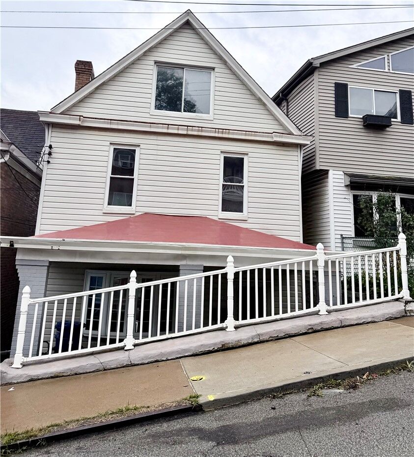 Property Photo:  272 Lelia Street  PA 15211 
