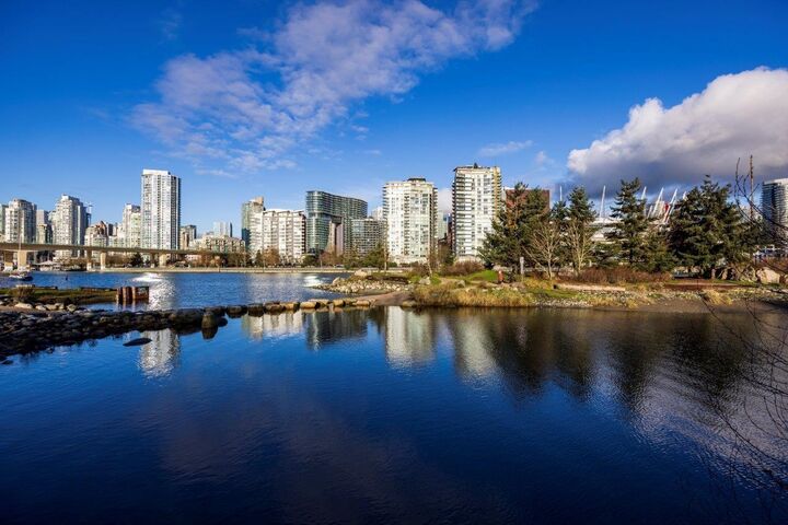 Property Photo: 1616 Columbia Street 208 BC V5Y 0B7