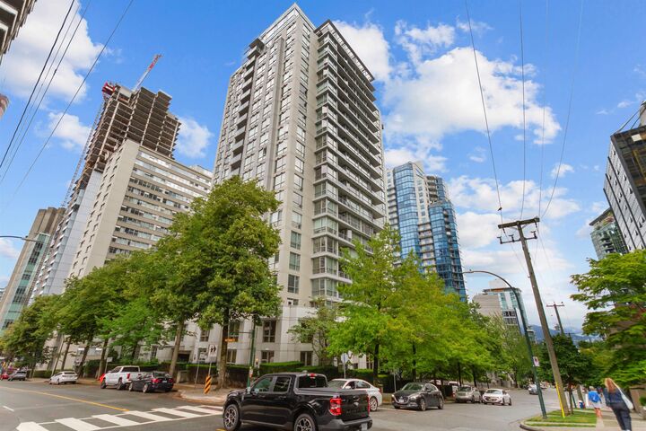 1420 W Georgia Street 1401 — photo 1