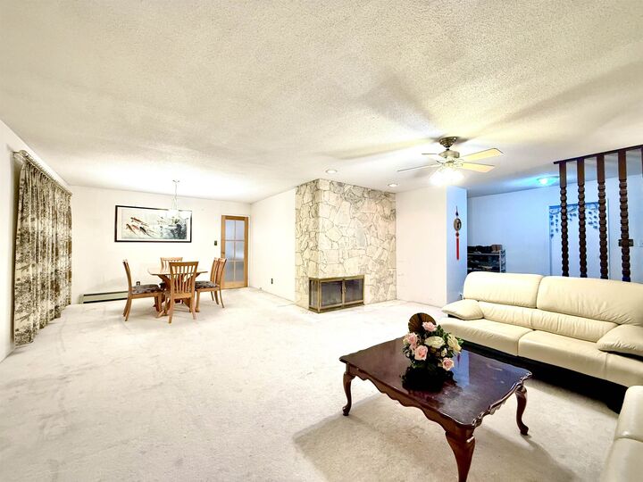 Property Photo: 8060 Rideau Place BC V7A 4P3