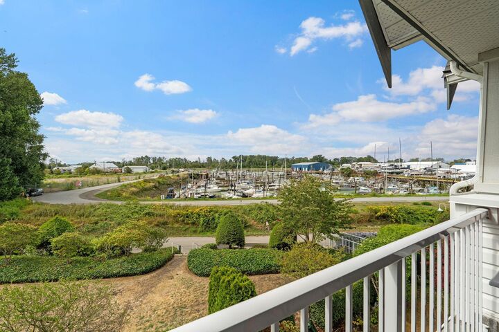 Property Photo: 12639 No. 2 Road 314 BC V7E 6N6