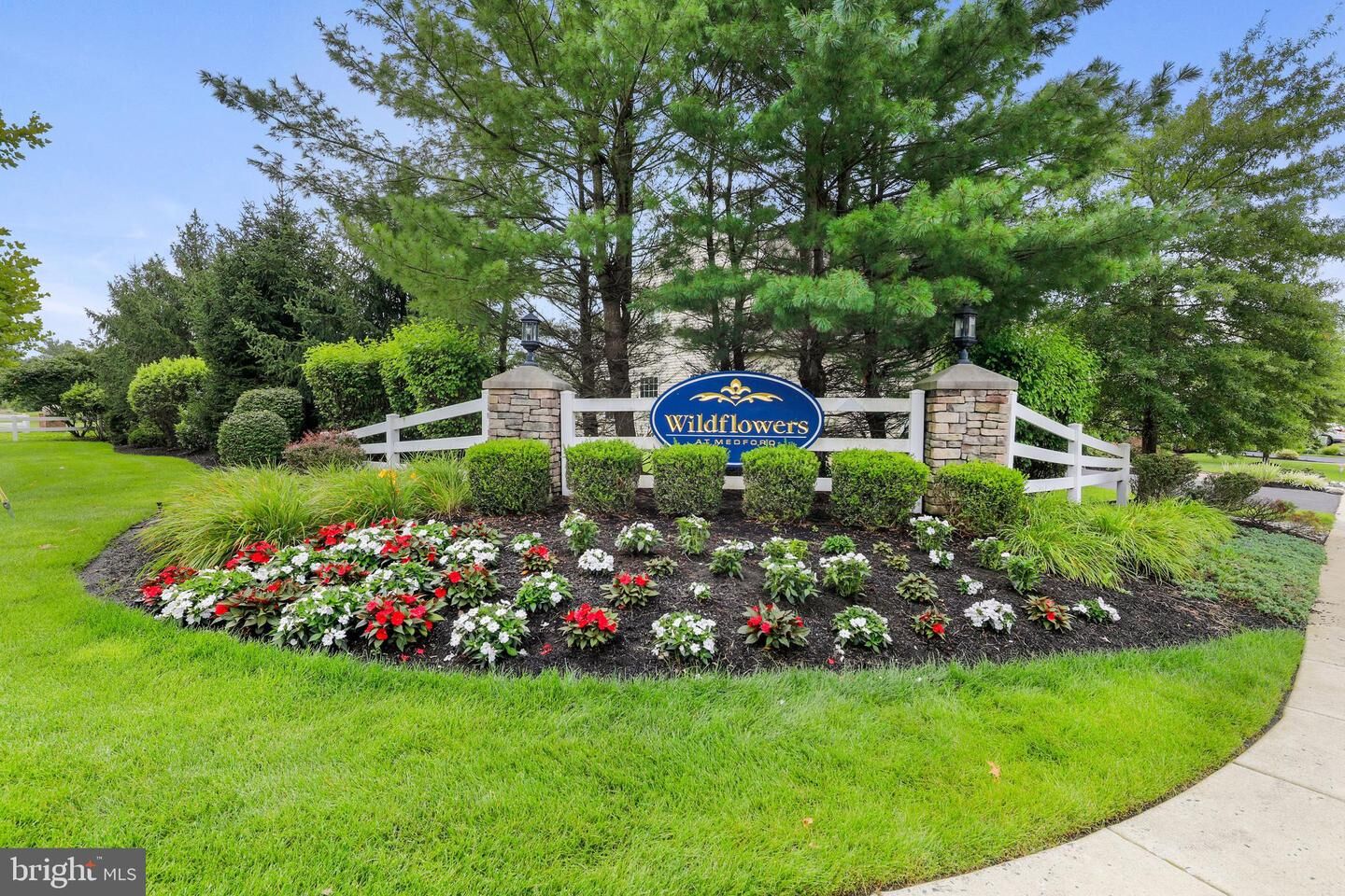 Property Photo:  10 Montclaire Road  NJ 08055 