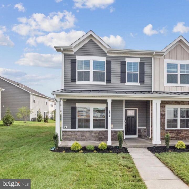Property Photo:  121 Nootka Way  VA 22602 