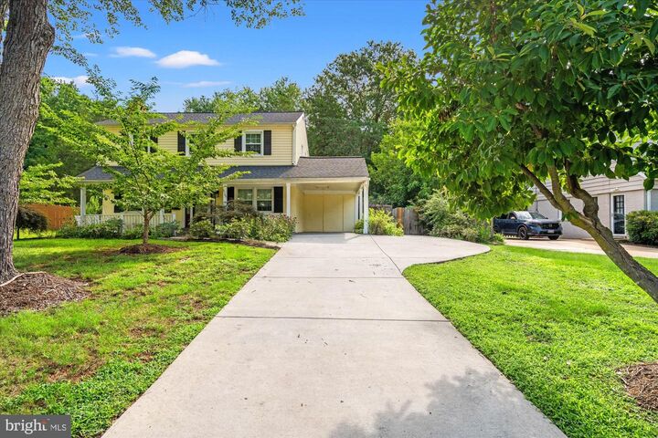Property Photo:  8705 Bluedale Street  VA 22308 