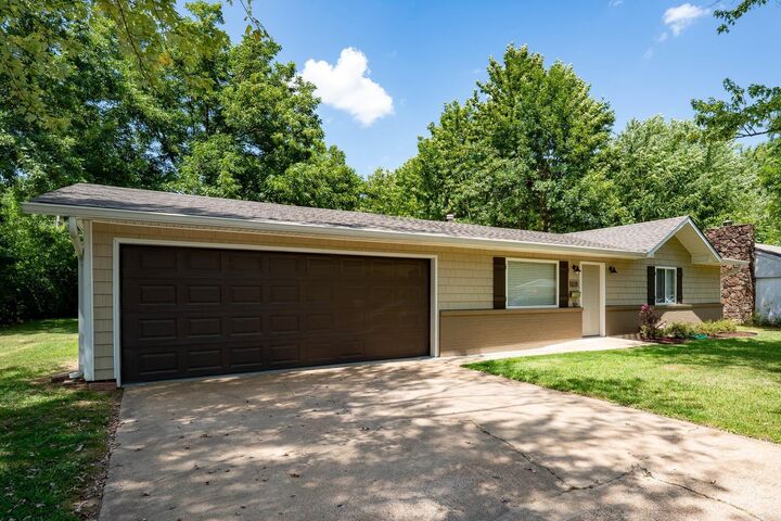 Property Photo:  2114 Arkansas Avenue  AR 72034 