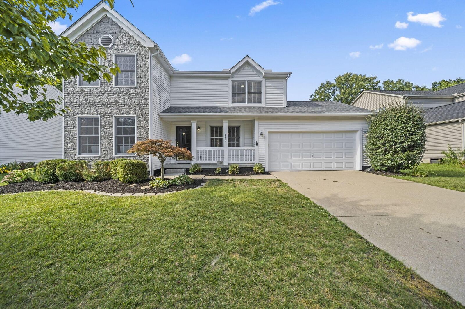 Property Photo:  867 Wallace Drive  OH 43015 