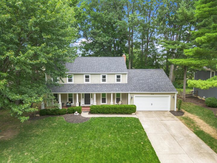 Property Photo: 366 Bailey Place OH 43235