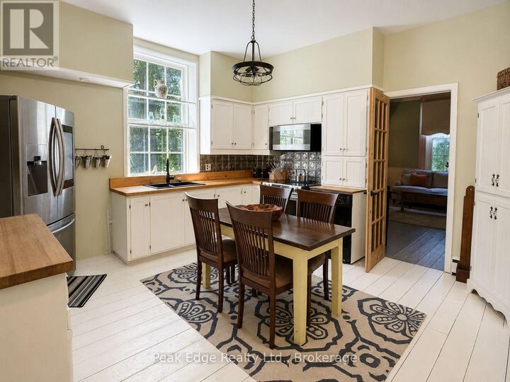 Property Photo:  4 George Street  ON N0G 2V0 