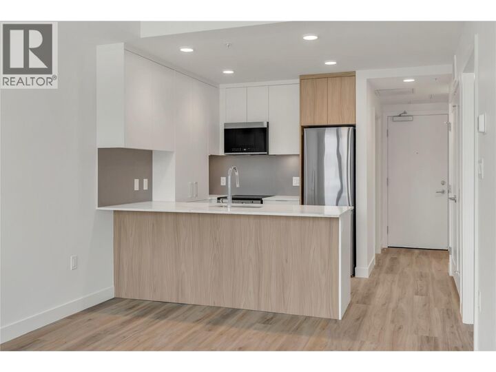 Property Photo:  271 Wylie Street 315  BC V2A 9C9 