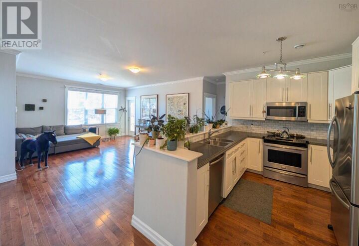 Property Photo:  24 Harbourside Drive 204  NS B4P 2C1 