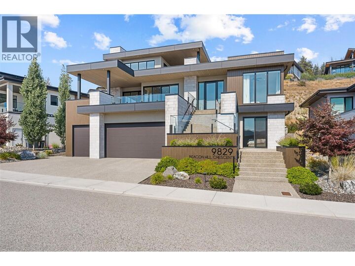 Property Photo: 9829 Beacon Hill Crescent BC V4V 0A9