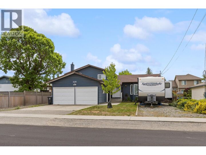 1035 Elwyn Road — photo 1