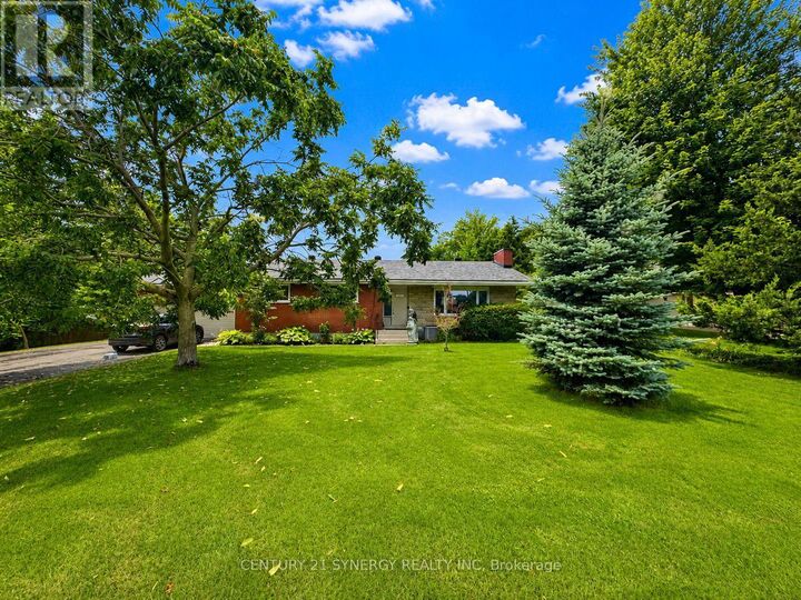 Property Photo:  26 Turtleback Way  ON K2S 1P8 