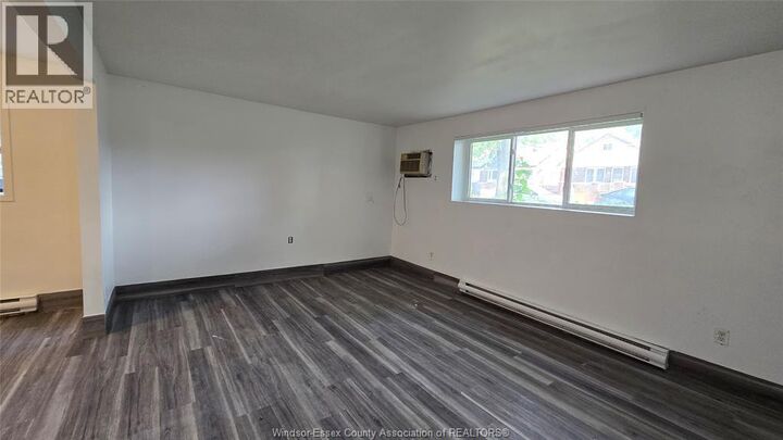Property Photo:  3254 Millen Street Unit 1  ON N9C 1S9 