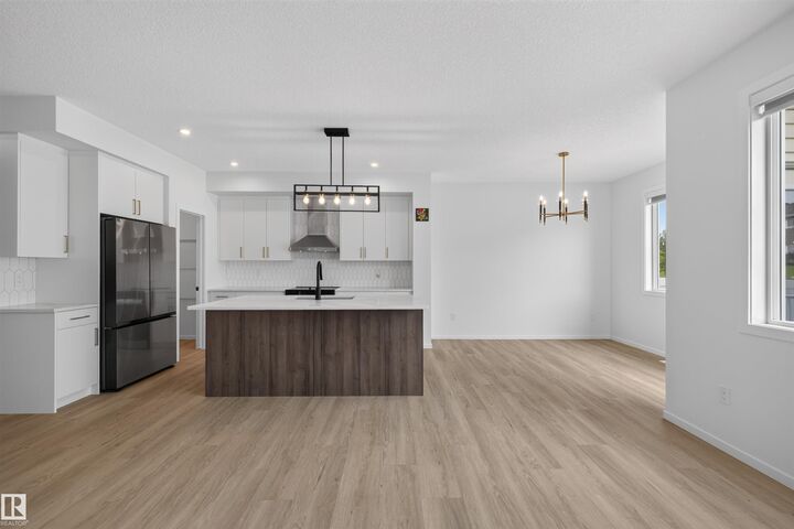 Property Photo:  7722 174A Avenue NW  AB T5Z 0W5 