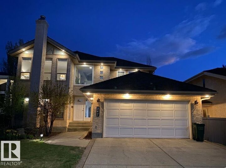 Property Photo:  342 O'Connor Close NW  AB T6R 1L5 