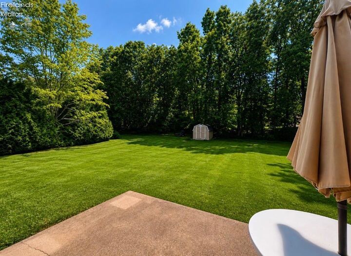 Property Photo: 4656 E Karlite Drive OH 43452