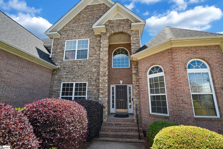 Property Photo: 115 Gladstone Way SC 29650