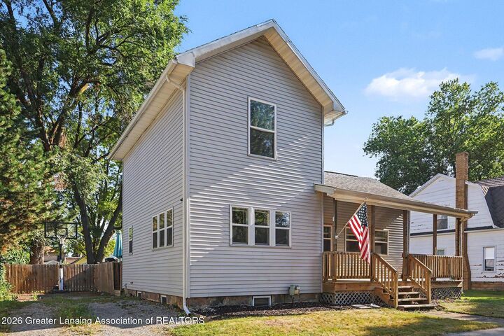 Property Photo: 144 Washington Street MI 48890