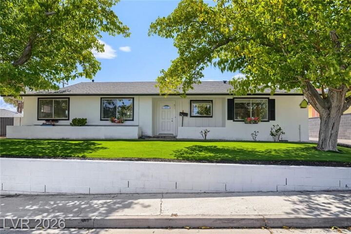 Property Photo:  608 Bryant Court  NV 89005 