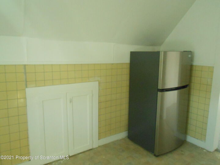 Property Photo:  622 N Main  Apt. 5  PA 18504 