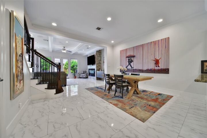 Property Photo: 5806 Petty Street TX 77007