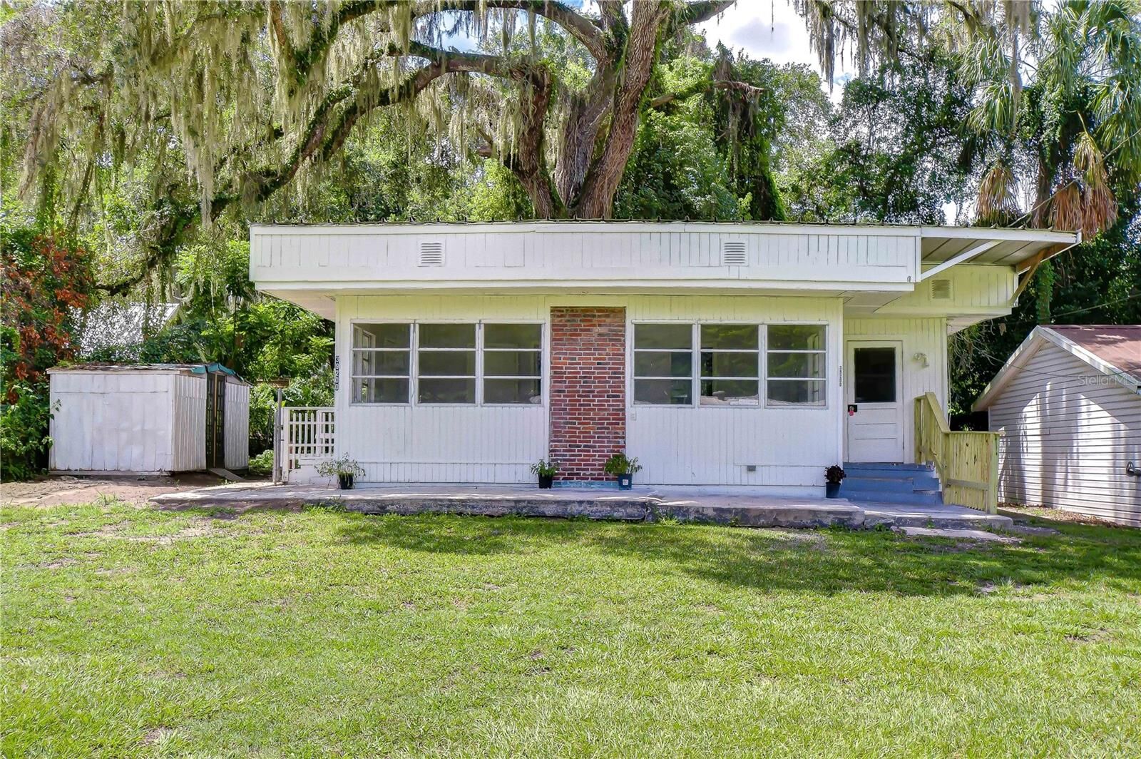 Property Photo: 39200 Fibelkorn Road FL 33540